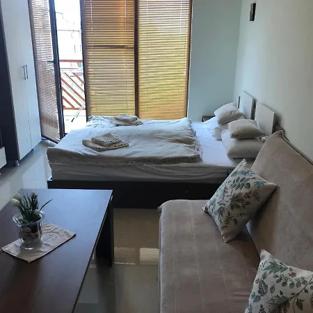 Gabi Apartament *